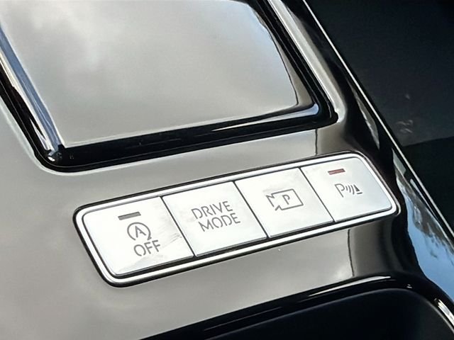 New 2026 White Genesis 2.5T image 21