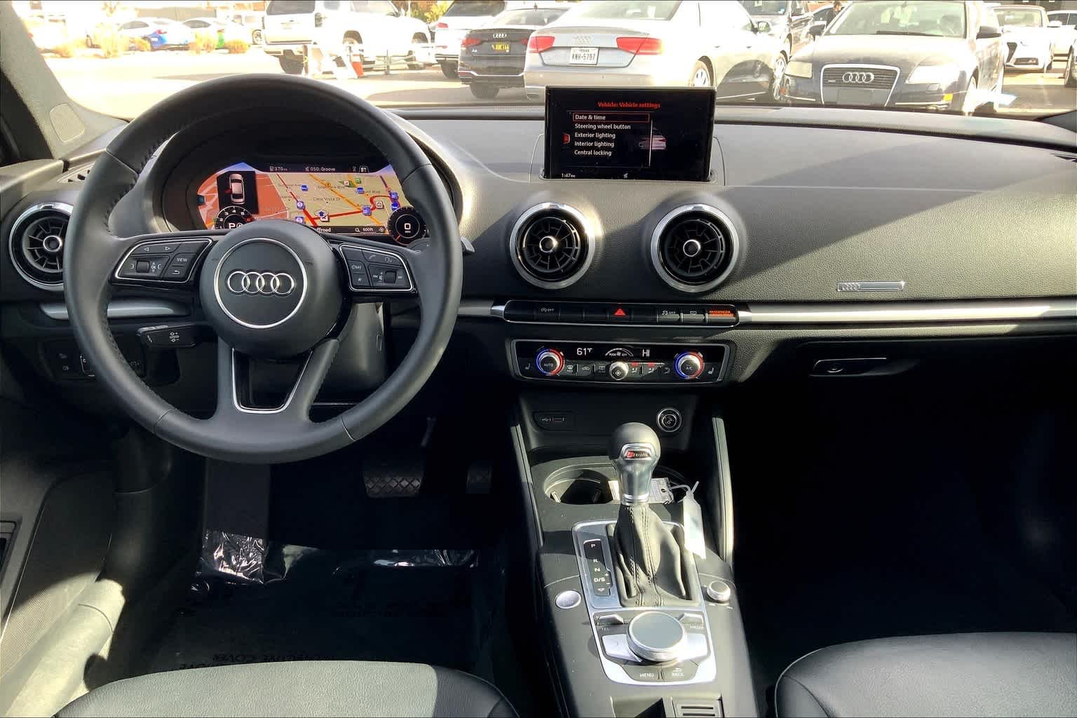 Used 2018 Ibis White Audi Tech Premium image 16