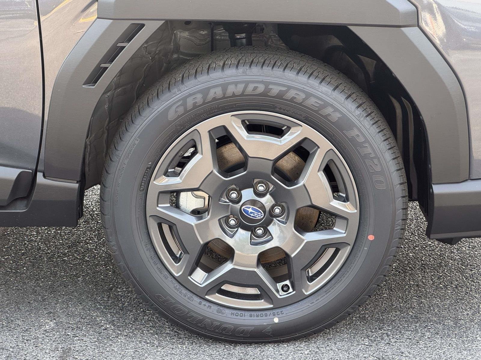 New 2026 MAGNETITE GRAY METALLIC Subaru Premium image 7