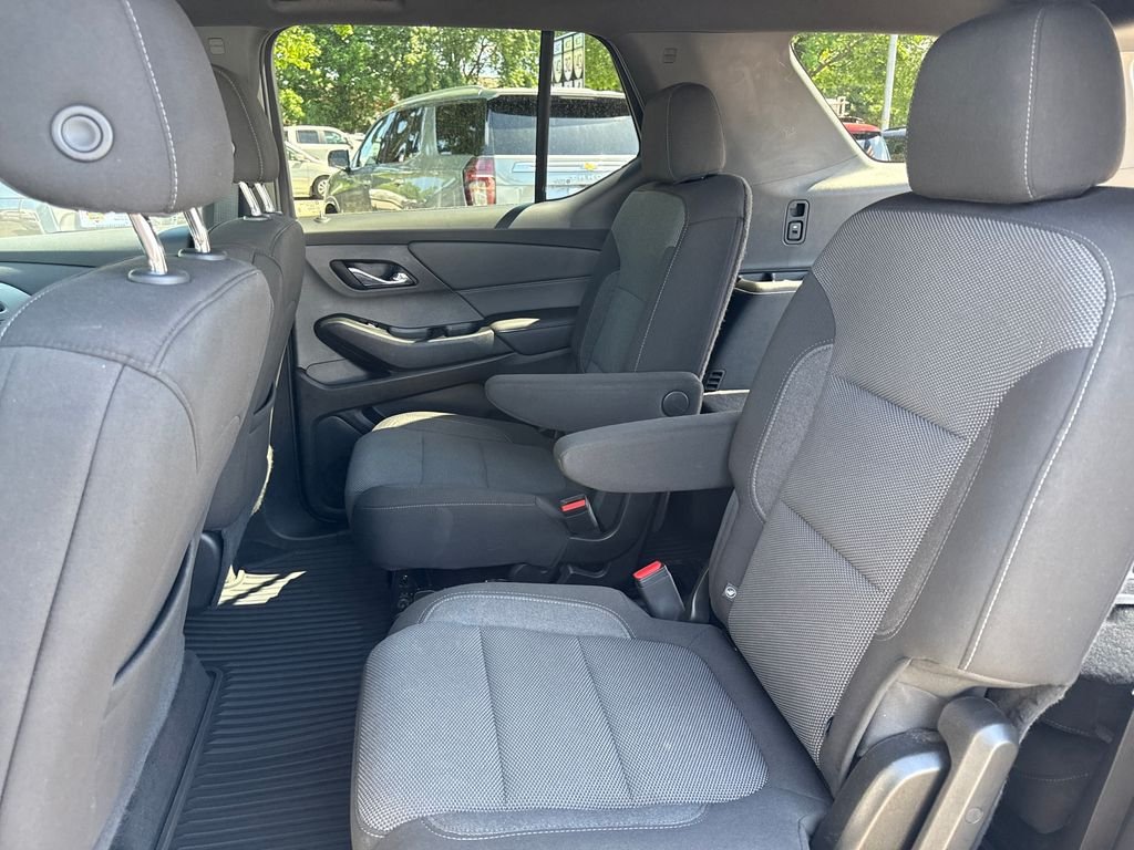 Used 2023 White Chevrolet LT image 19