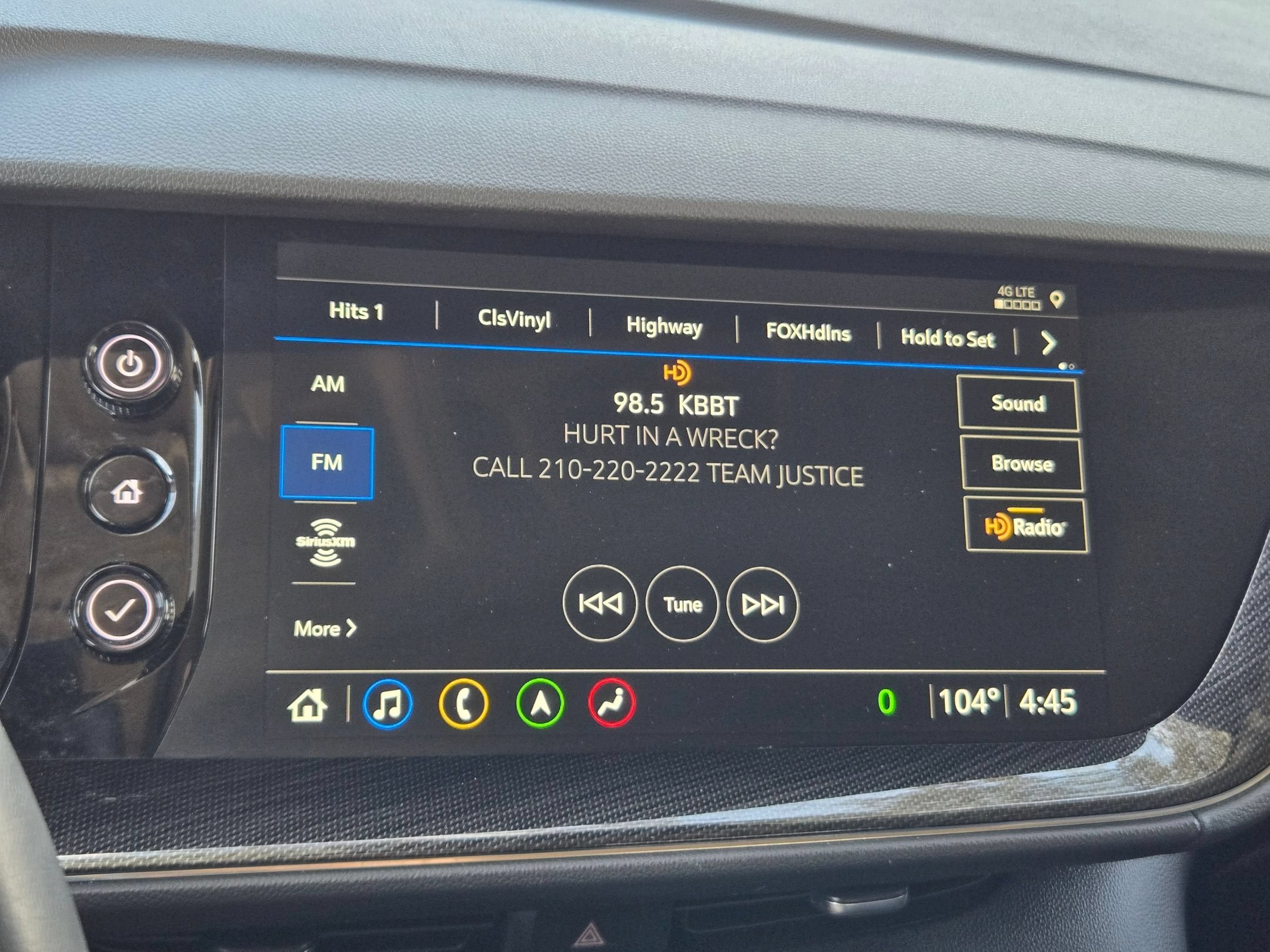 2022 Buick Envision Essence - Photo 16