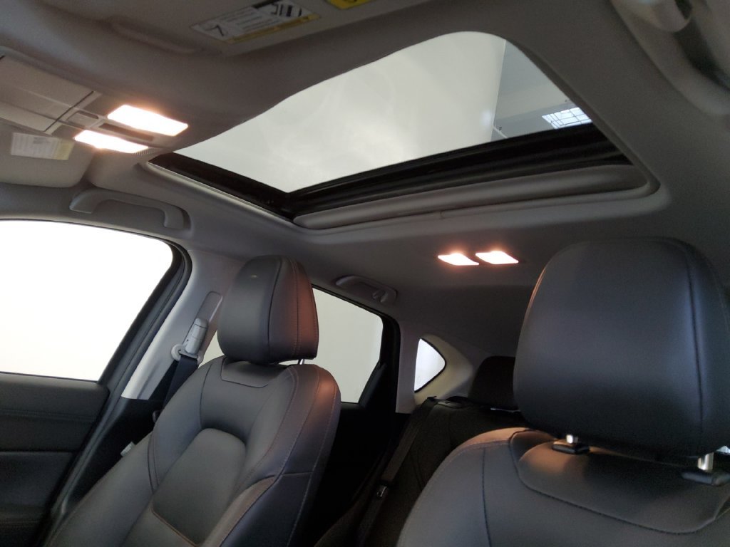 Used 2021 Gray Mazda Grand Touring image 25