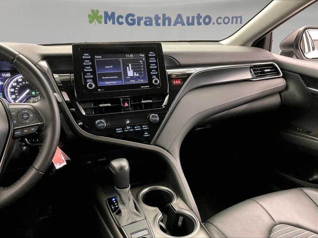 Used 2021 White Toyota SE Nightshade image 9