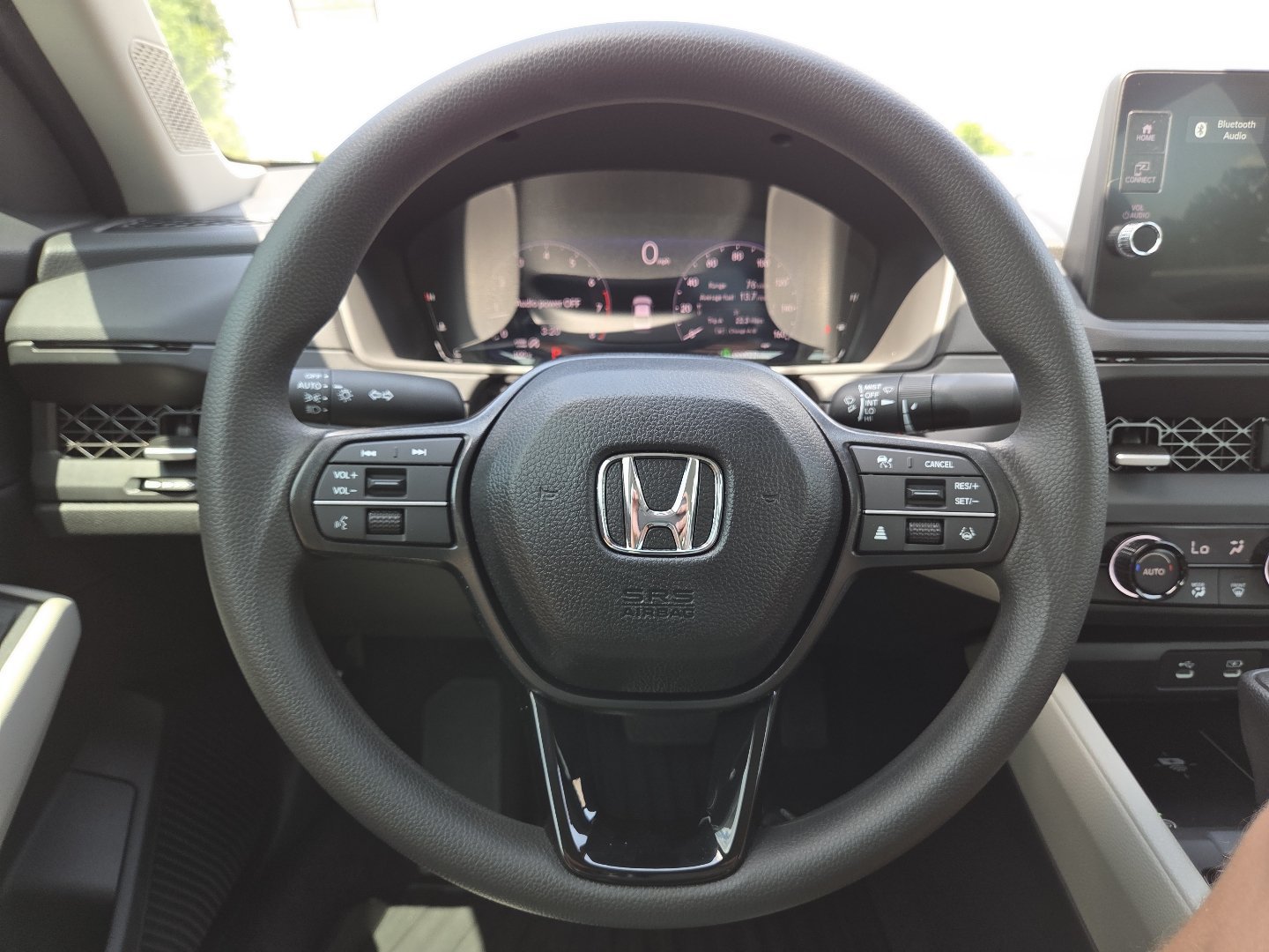 New 2026 Platinum White Pearl Honda SE image 27
