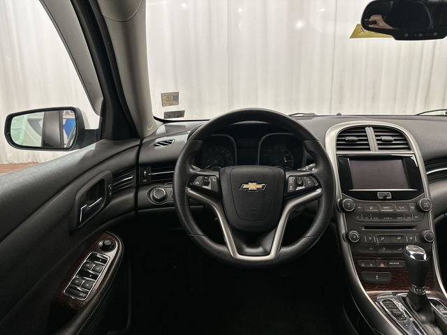 Used 2013 SILVER ICE METALLIC Chevrolet LT image 14
