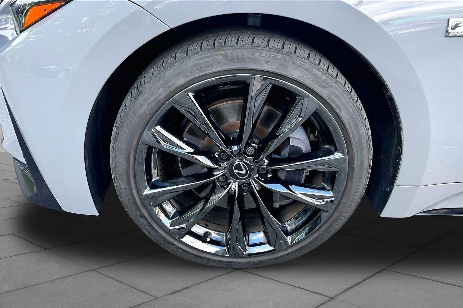 Used 2024 Incognito Lexus F SPORT image 11