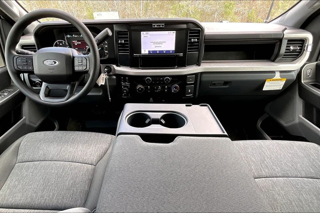 New 2026 Ford Super Duty F-250 XL 4D Crew Cab