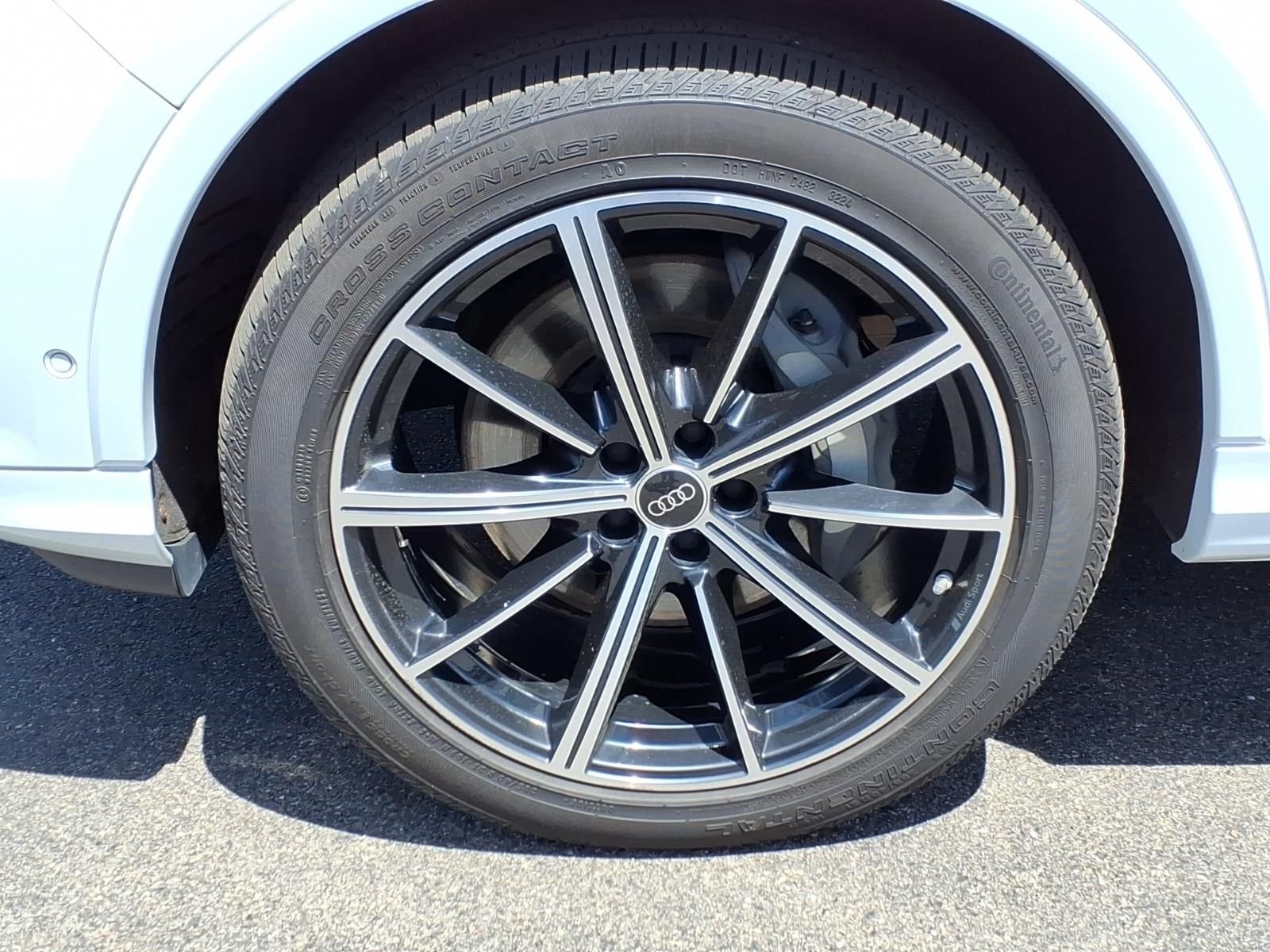 Used 2023 White Audi  image 10