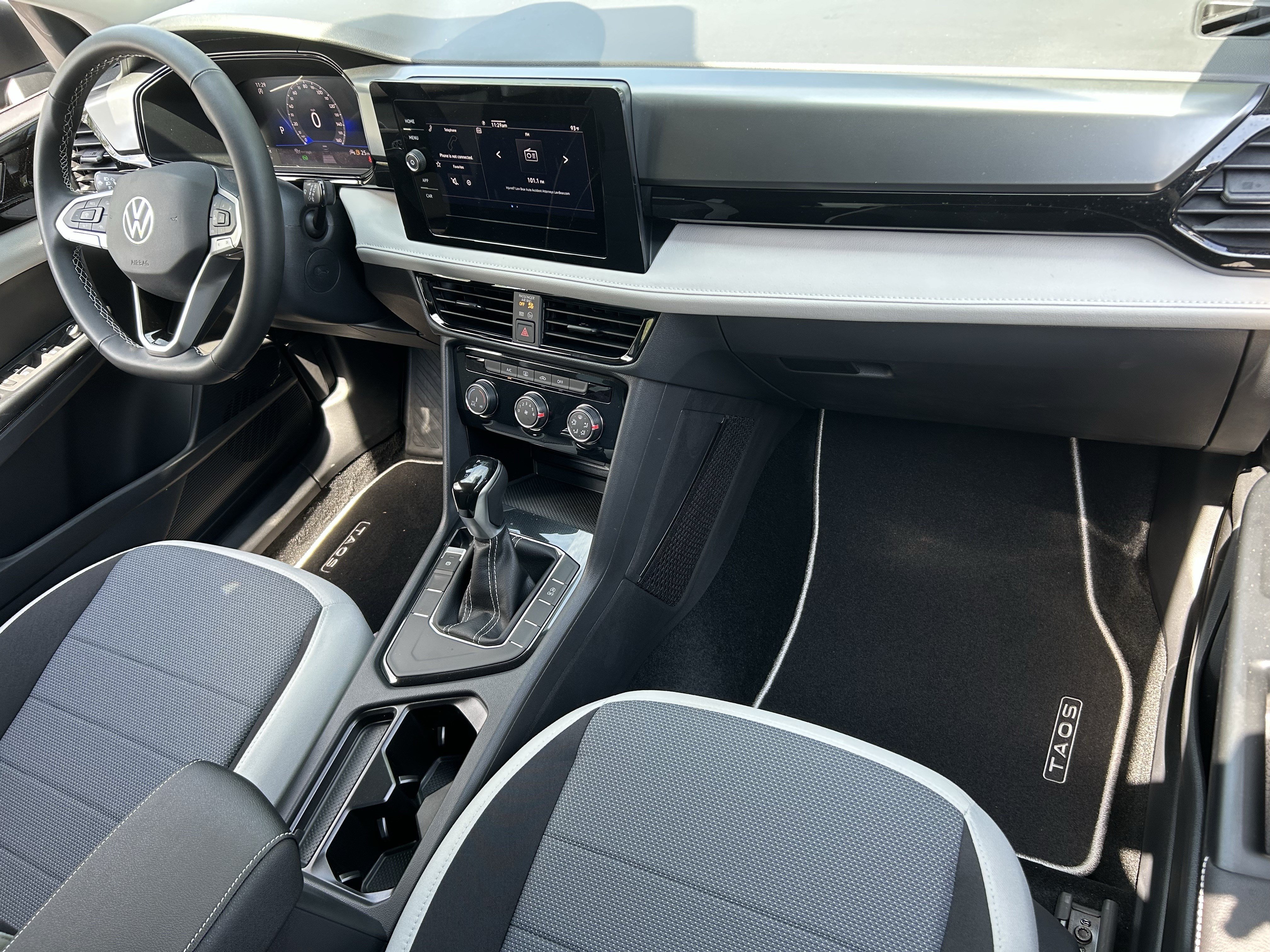 New 2026 Platinum Gray Metallic Volkswagen S image 8