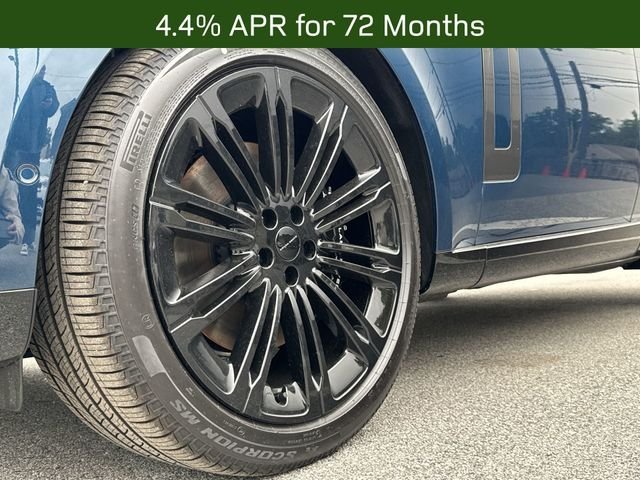 New 2026 Petrolix Blue LAND ROVER SE image 9