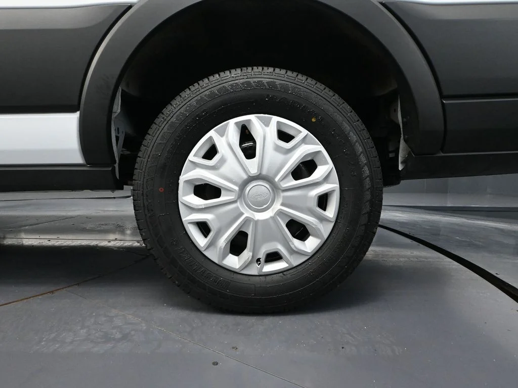 Used 2023 White Ford XLT image 13