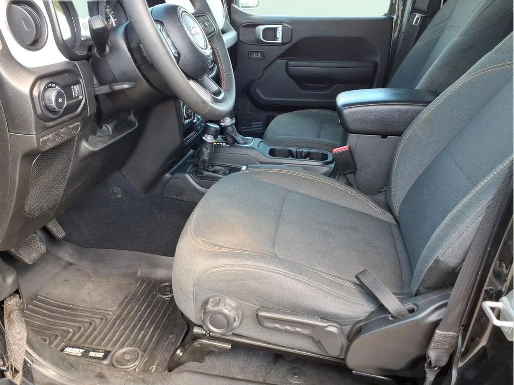 Used 2024 Black Jeep Sport S image 20