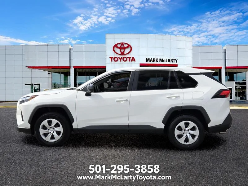 Used 2024 Ice TOYOTA LE FWD image 2