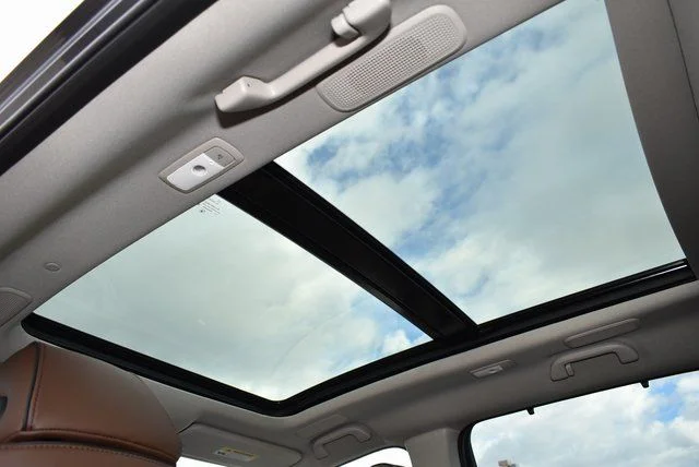 New 2026 Liquid Carbon Metallic Acura Advance Package image 23