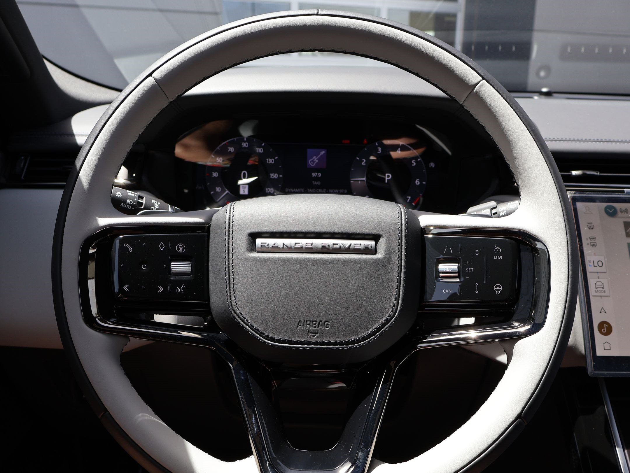 New 2026 Zadar Grey LAND ROVER Belgravia Edition image 14