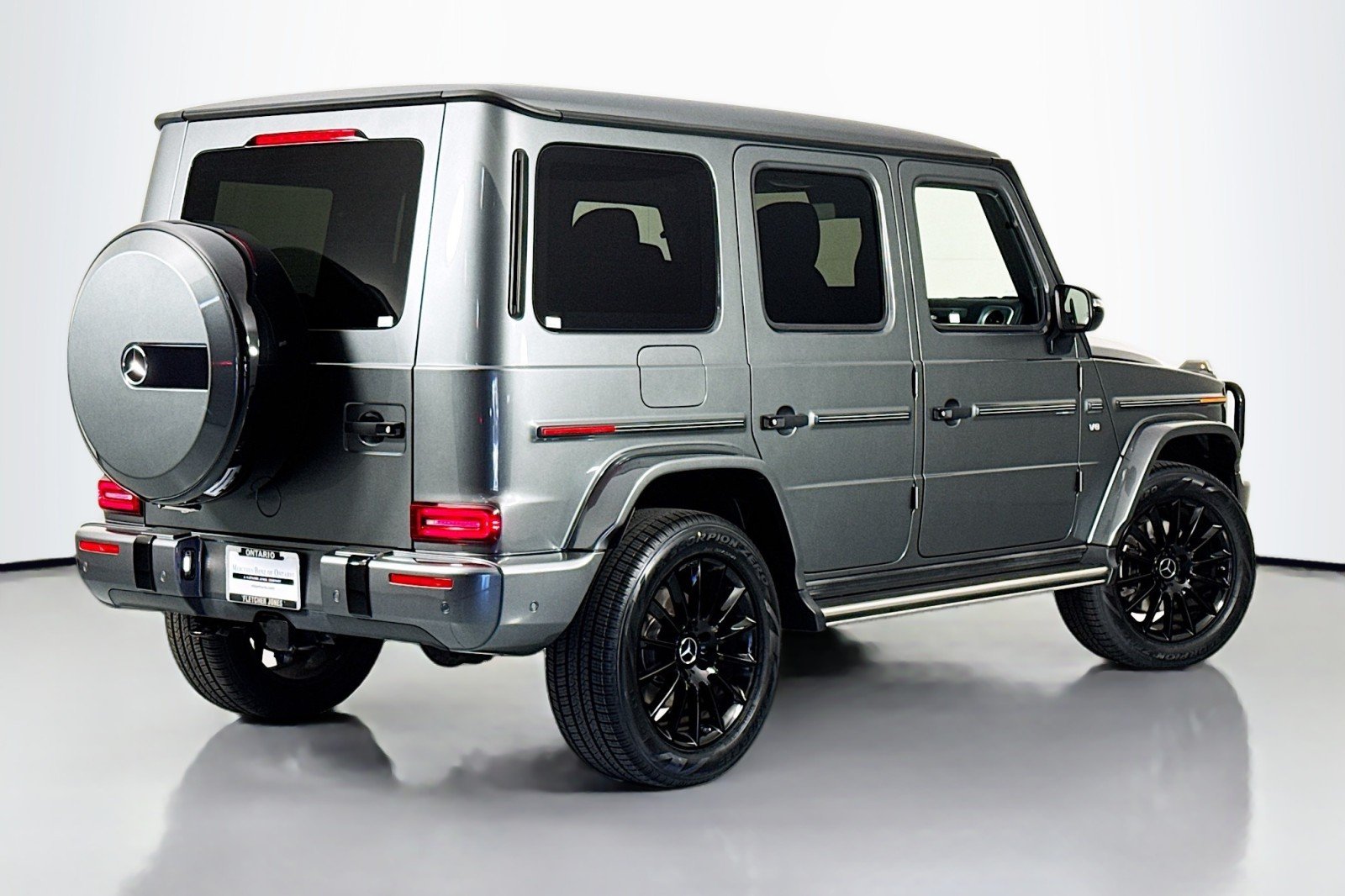 Certified Used 2021 designo Graphite Metallic Mercedes-Benz G 550 image 13