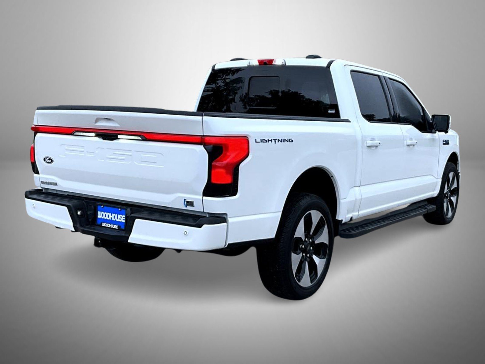 Used 2024 White Ford Platinum image 5