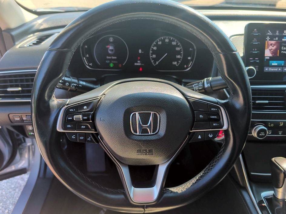Used 2022 Silver Honda EX-L image 18