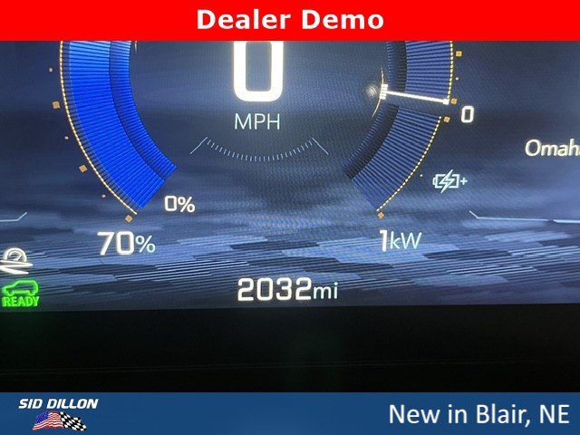 New 2025 Black Chevrolet RS image 17