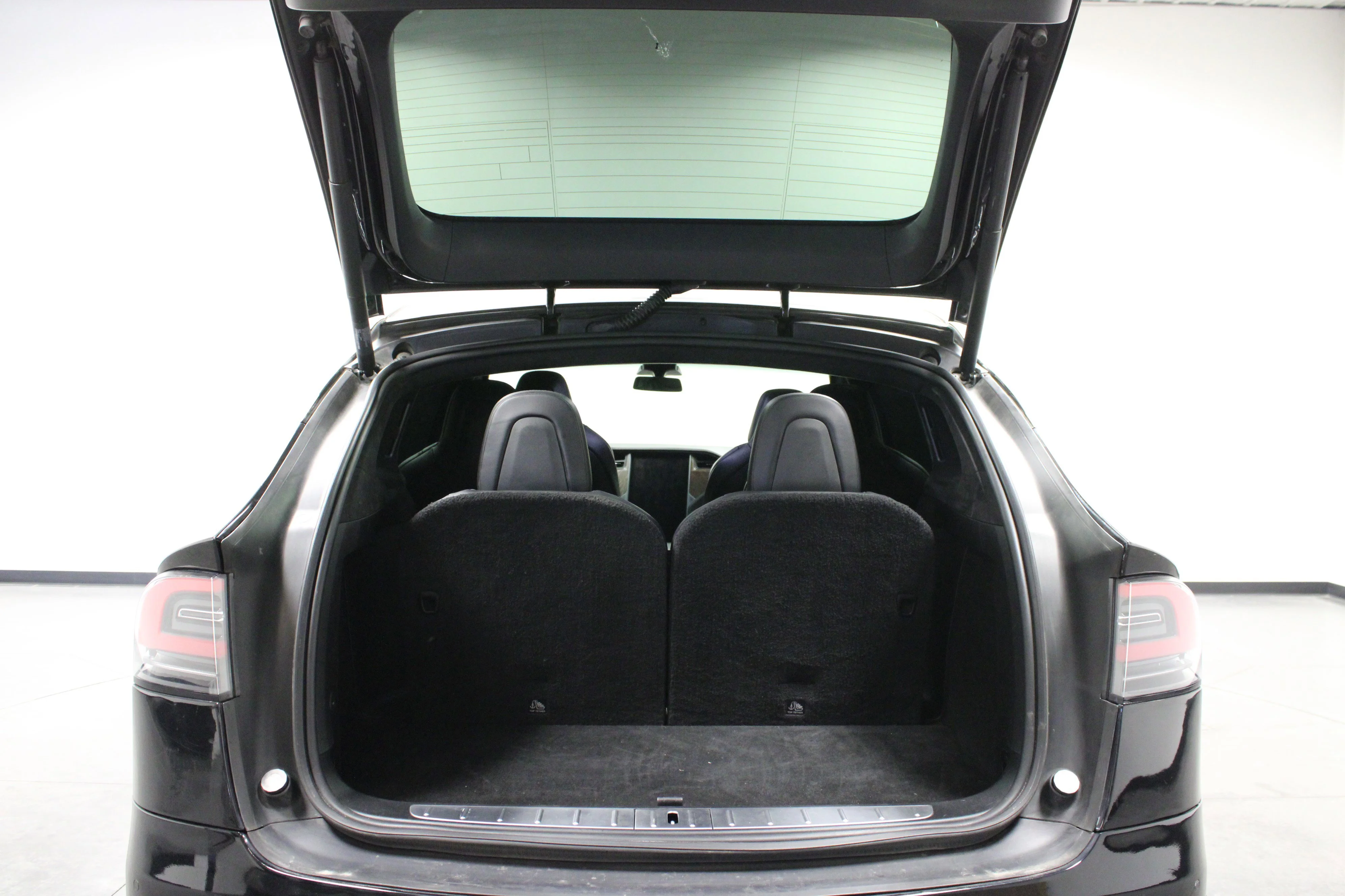 Used 2019 Black Tesla Performance image 16