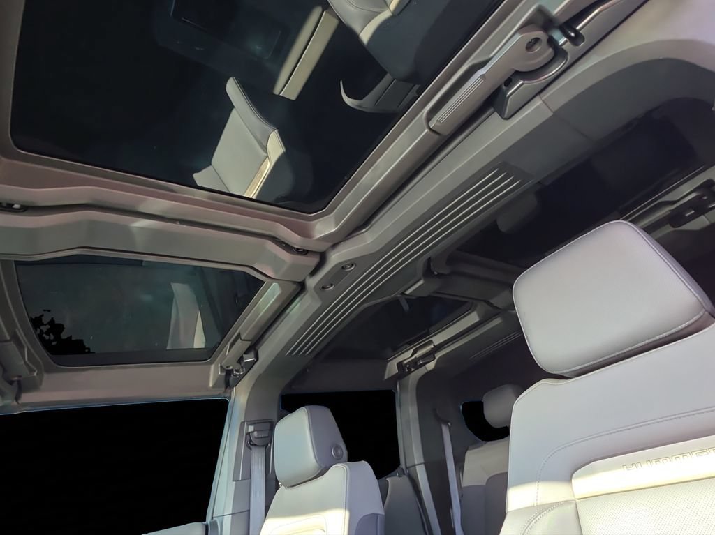 2025 GMC HUMMER EV 2X - Photo 25