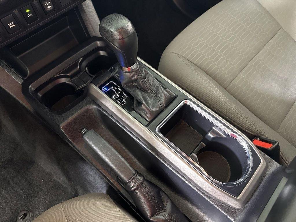 Used 2018 Magnetic Gray Metallic Toyota SR5 V6 image 18