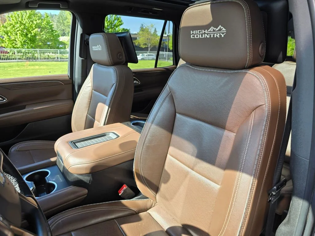 Used 2021 Black Chevrolet High Country image 26