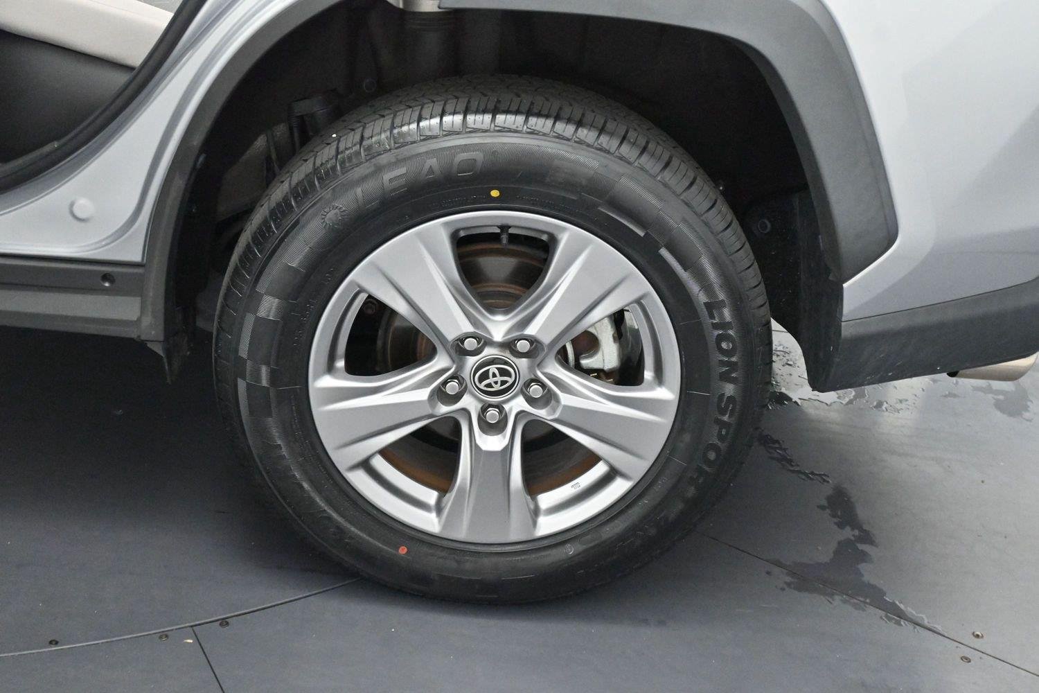 Used 2023 Silver Sky Metallic Toyota XLE image 34
