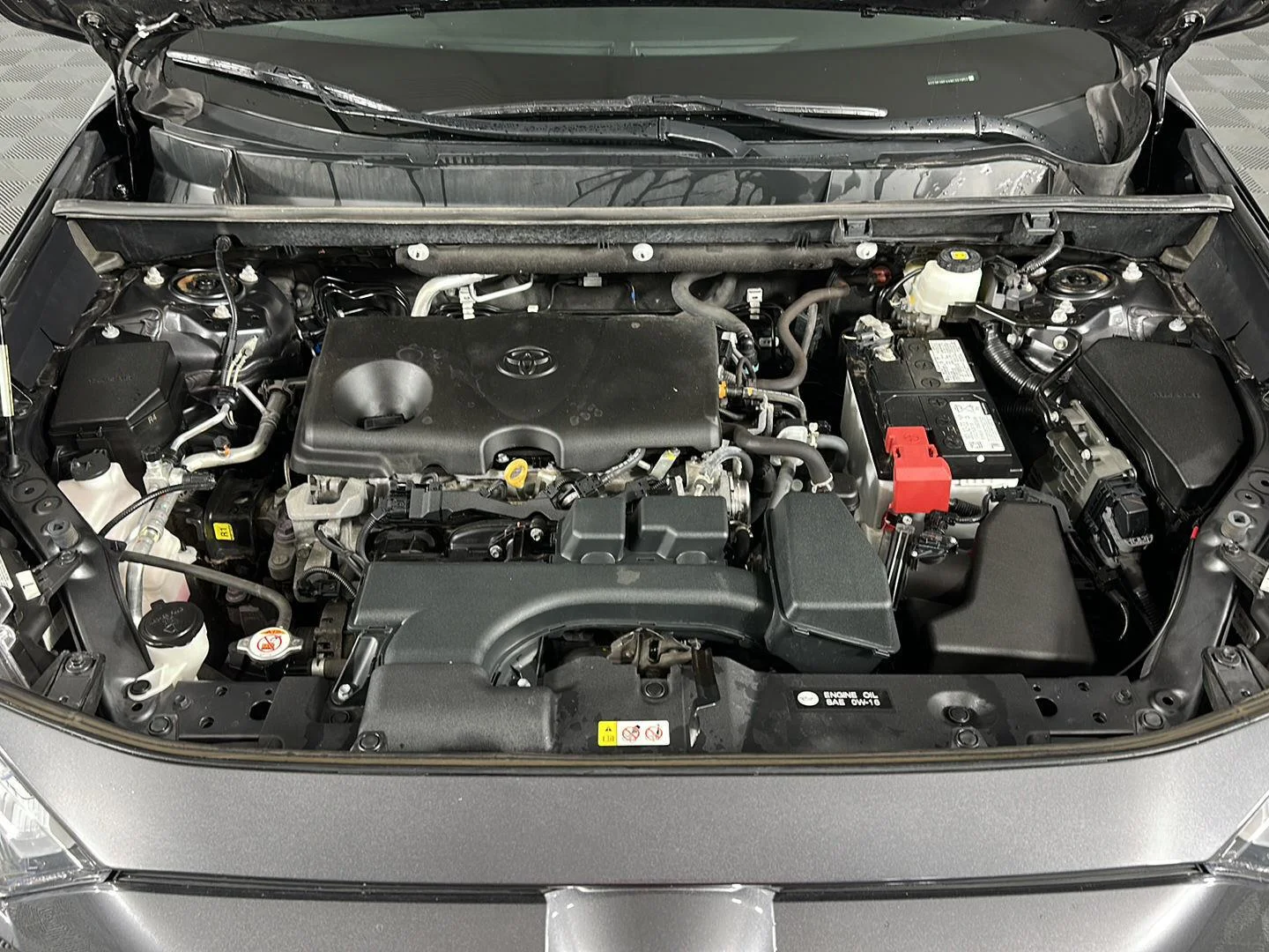 Used 2022 Magnetic Gray Metallic Toyota XLE image 2