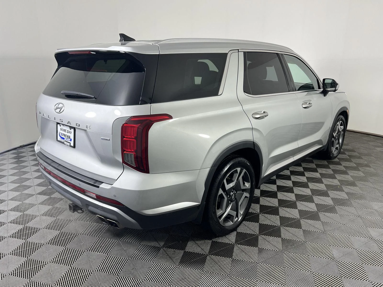 Used 2023 Typhoon Silver Hyundai SEL image 3