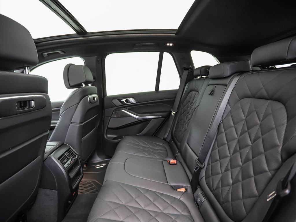 New 2026 Gray Metallic BMW xDrive40i image 22