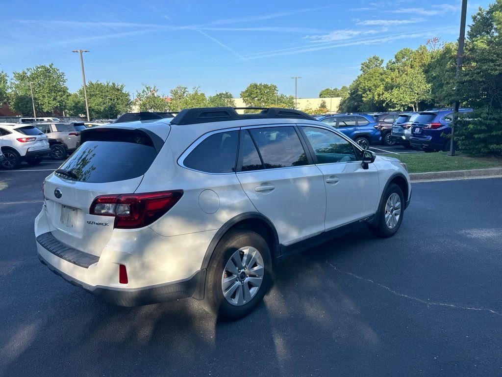 Used 2016 White Subaru 2.5i Premium image 3