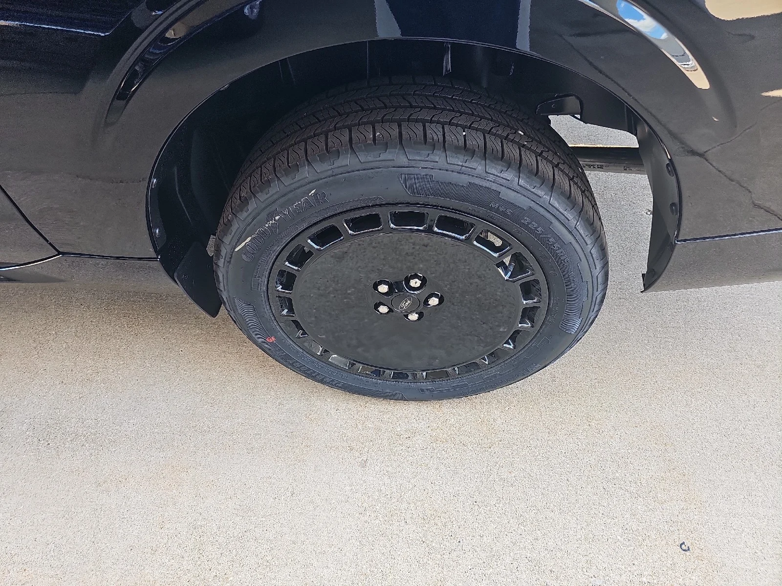 New 2026 Shadow Black Ford Lobo™ image 15