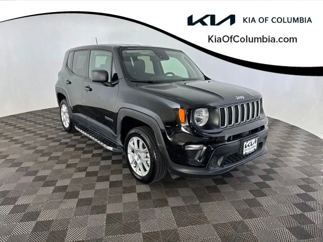Used 2023 Black Jeep Latitude image 1