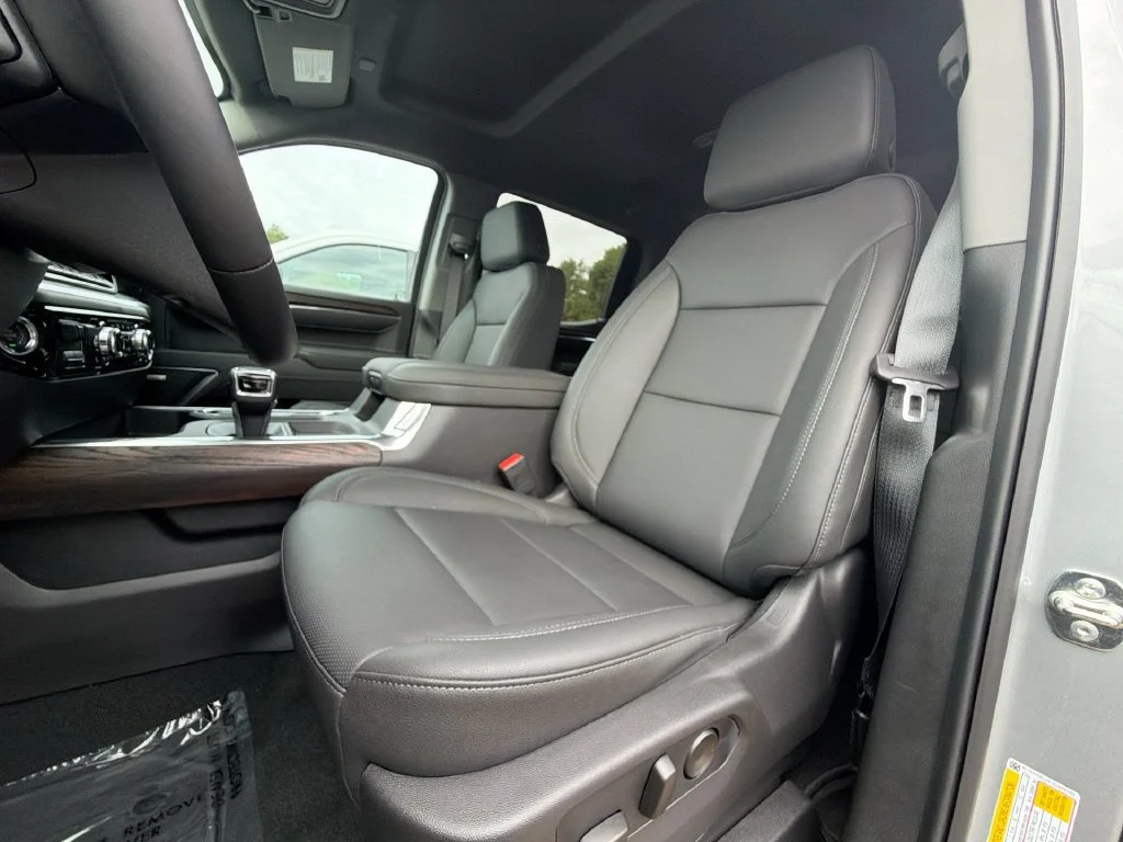 2026 GMC Sierra 1500 SLT - Photo 16