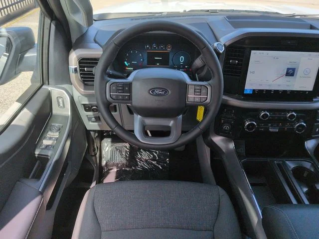 New 2026 White Ford XLT image 16