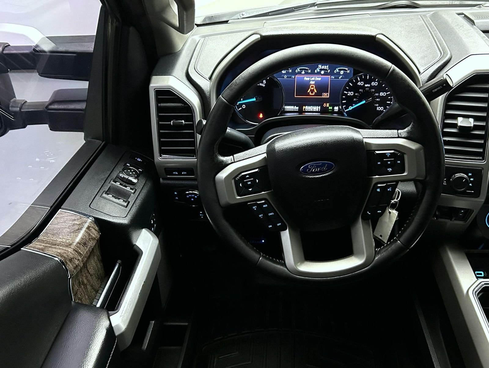 Used 2019 Gray Ford Lariat image 12