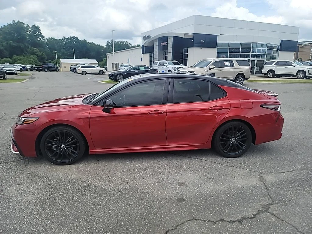 Used 2022 Red Toyota XSE image 4