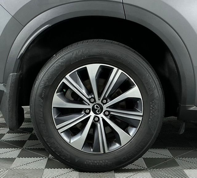 Certified Used 2023 Gray INFINITI PURE image 8
