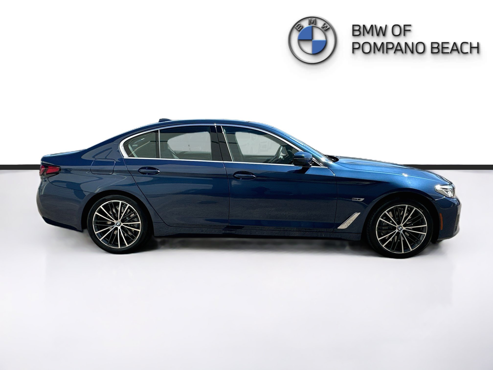 Certified Used 2023 Phytonic Blue Metallic BMW 530e xDrive image 8