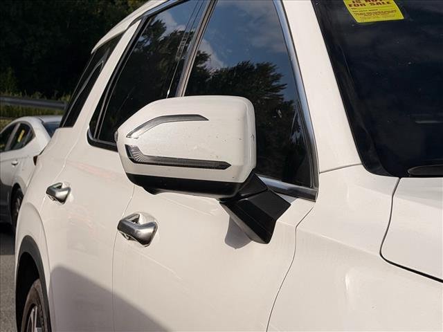 Used 2023 Hyper White Hyundai Limited image 7