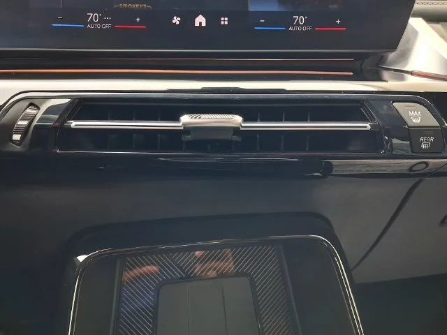 2024 BMW X1 28i - Photo 22