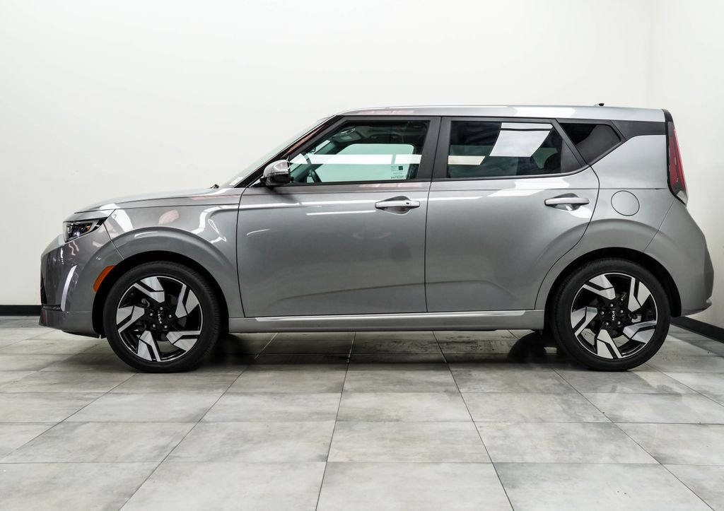 Used 2023 Gray Kia GT-Line image 10