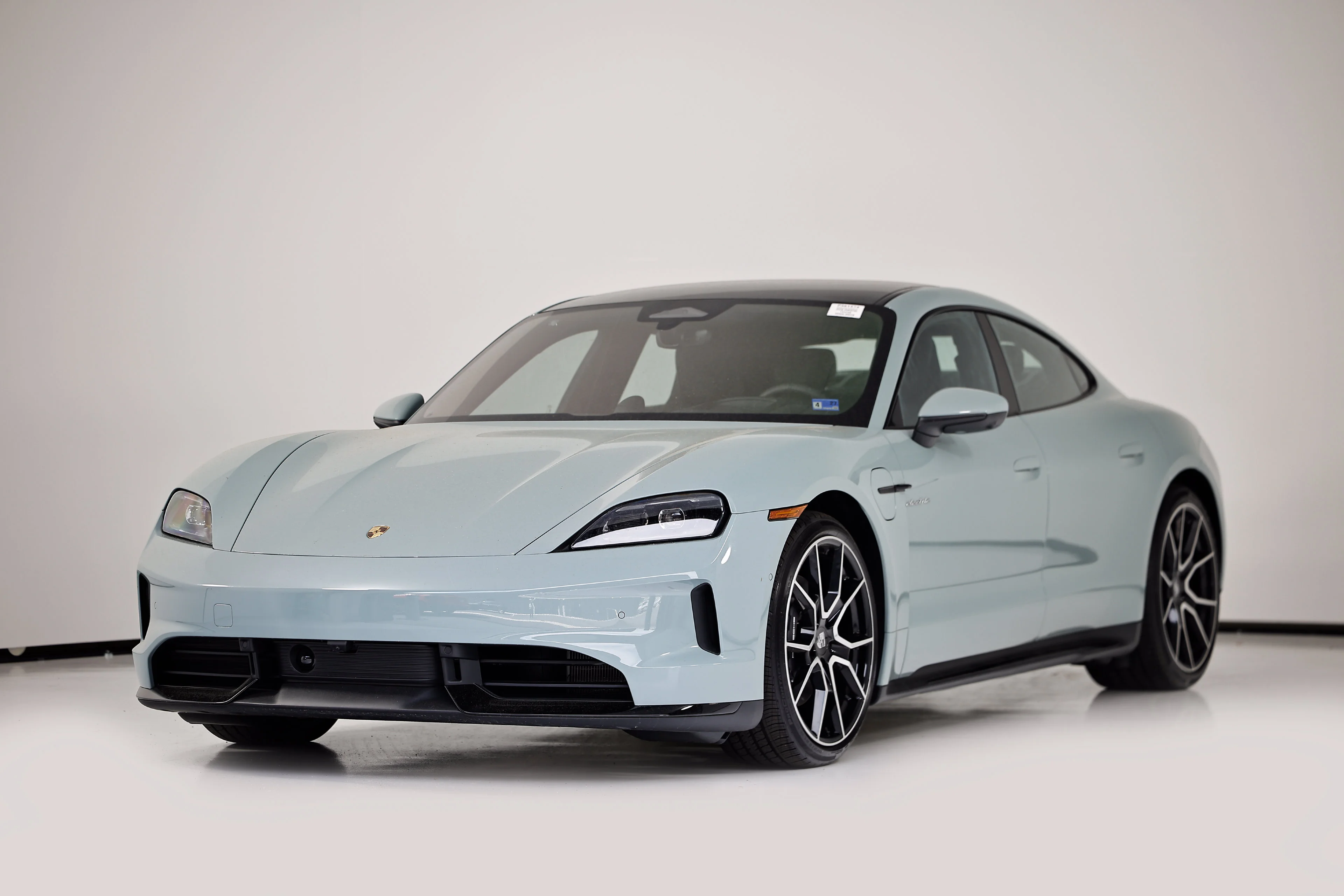 2026 Porsche Taycan