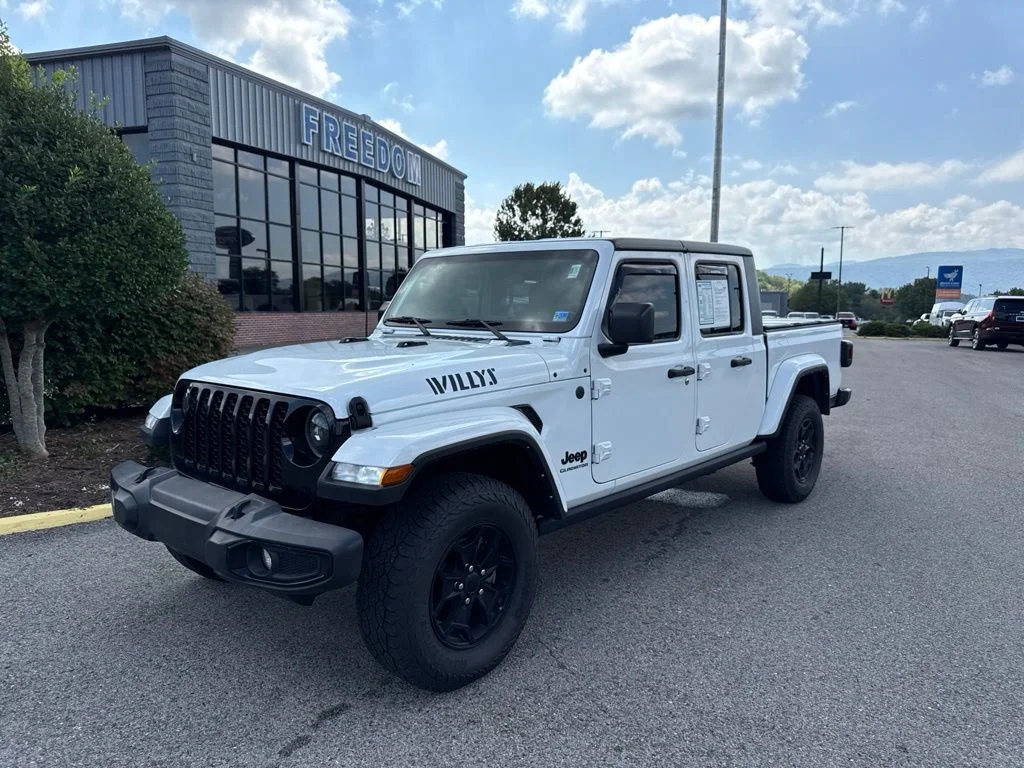 2022 Jeep Gladiator Willys