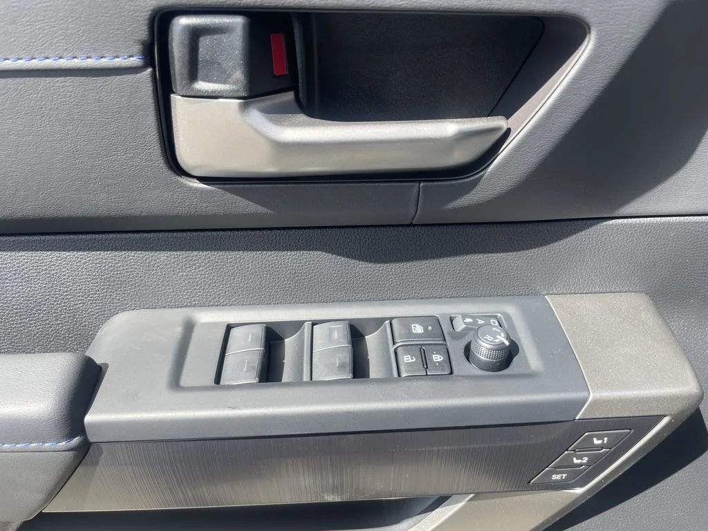 New 2026 Magnetic Gray Metallic Toyota Platinum Hybrid image 17
