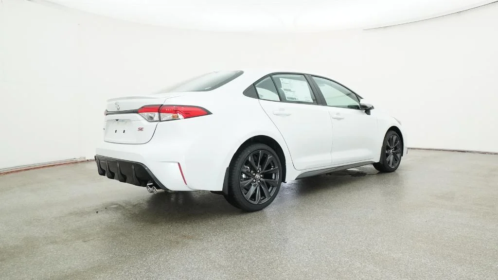 New 2026 Wind Chill Pearl Toyota SE image 22