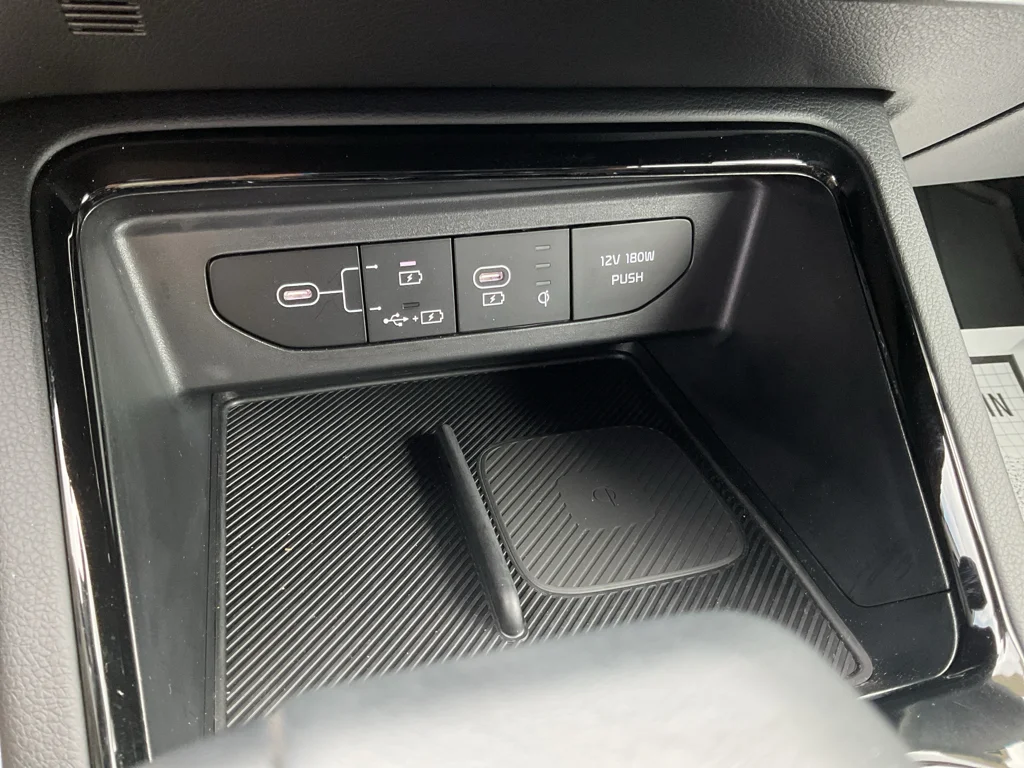 Used 2026 Yacht Blue Kia GT-Line image 27