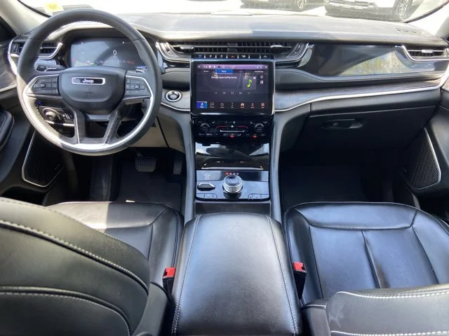 Used 2023 Baltic Gray Metallic Clearcoat Jeep  image 12