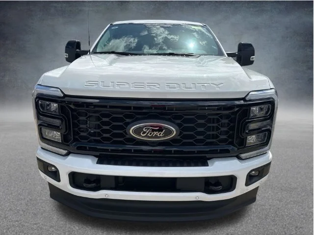 New 2026 Star White Metallic Tri-Coat Ford F-250® Lariat® image 30